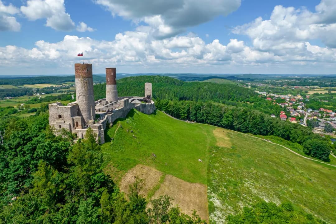 Co zwiedzać w Górach Świętokrzyskich? Odkryj nieznane atrakcje