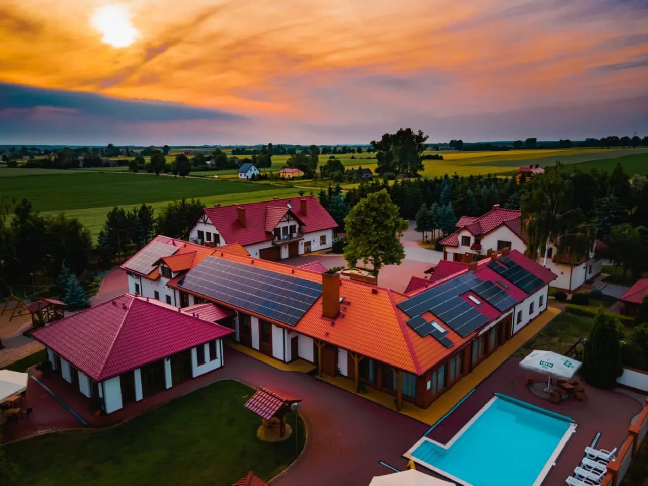 Agroturystyka Zacisze – apartamenty, pokoje i regionalna kuchnia na spokojny wypoczynek