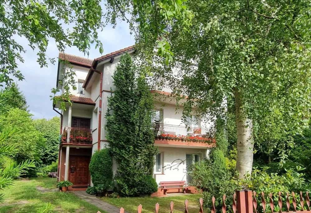 Ośrodek nad jeziorem w zachodniopomorskim - idealne miejsce na wakacje