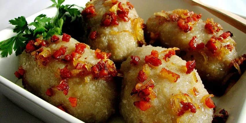 Regionalne kuchnie Polski: tradycyjne dania, smaki i sekrety kulinarne regionów