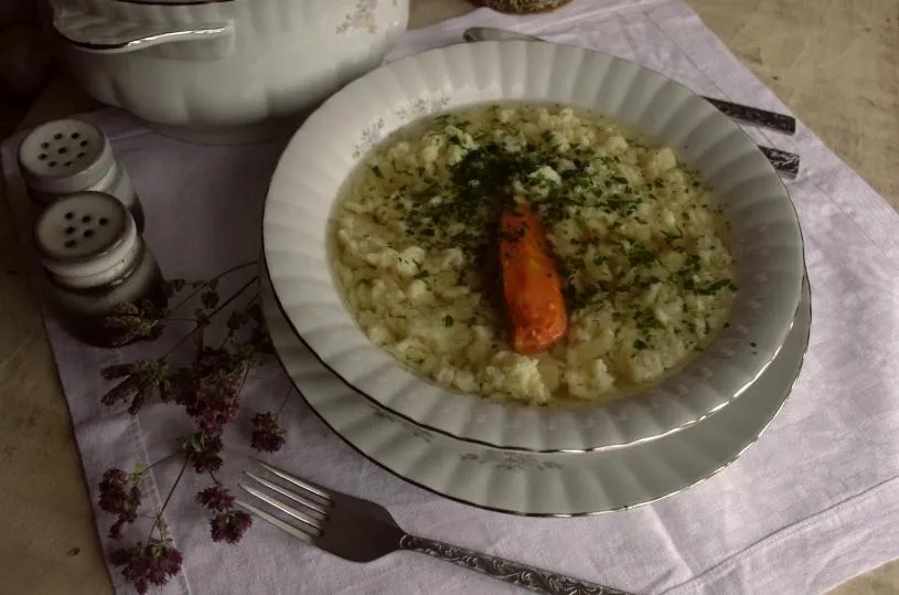 Tradycyjne potrawy regionalne Kujawsko-Pomorskie: historia, przepisy i najlepsze miejsca